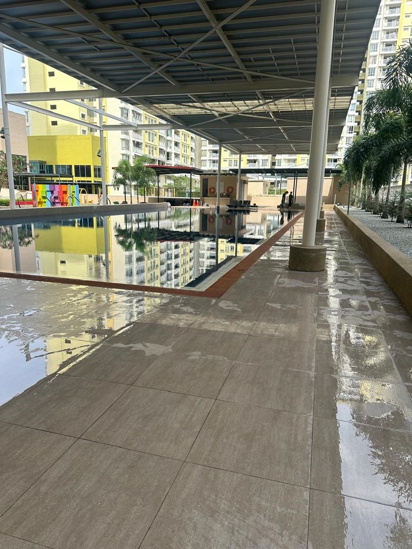 PV15 Condo Swim Pool